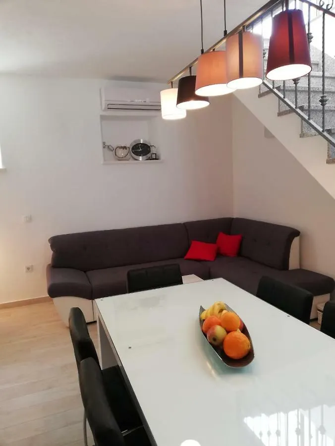 Apartment Porat Trogir Chorwacja